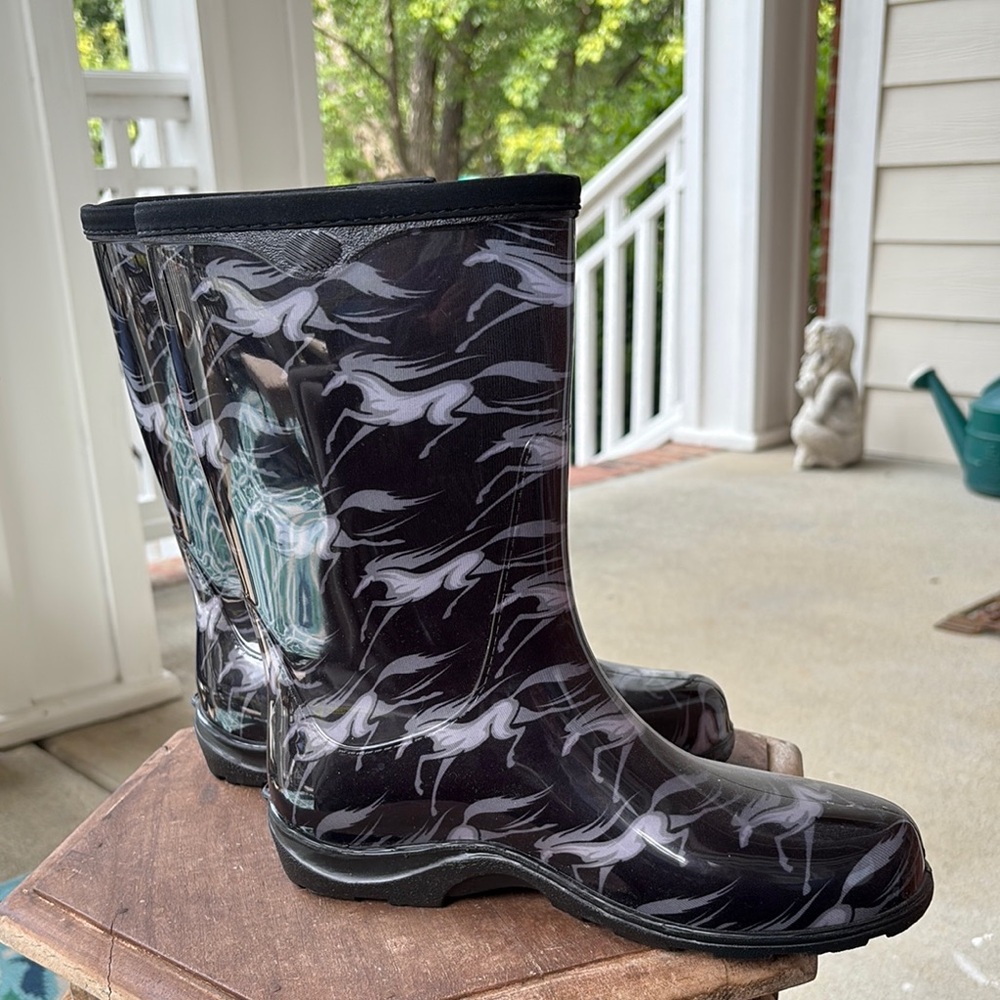 Sloggers Black and White Horse Print Rain Boots Wellie Style Waterproof
